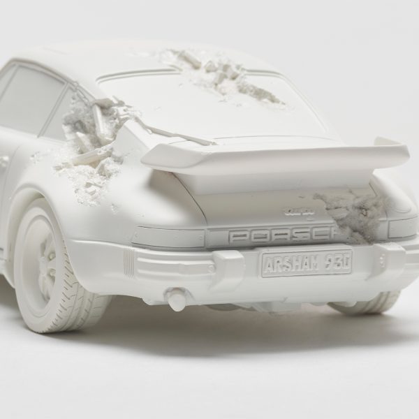 پورشه 911 سفید دنیل آرشامDaniel Arsham Porsche 911 Turbo (White)