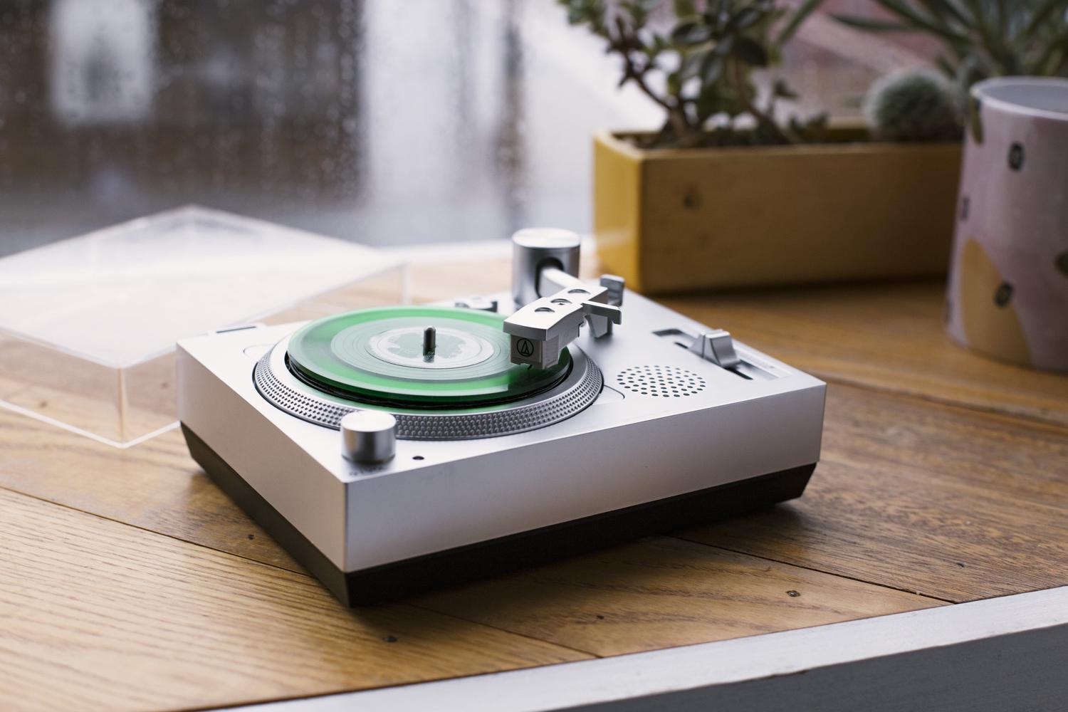 مینی گرام کراسلی CROSLEY Mini RDS3