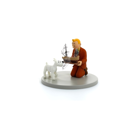 فیگور تن تن و میلو با کشتی اسب شاخدار Tintin tenant la Licorne